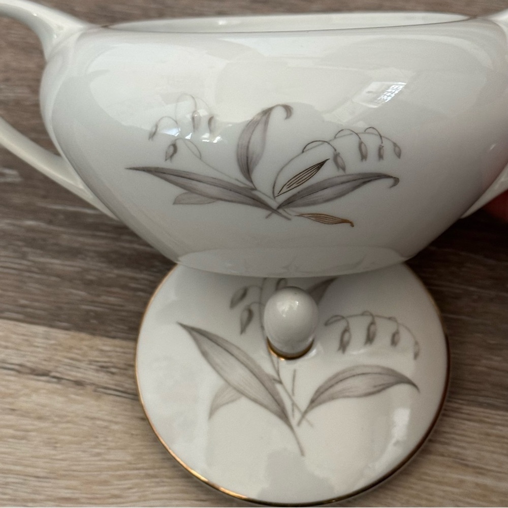 Kayson's Fine China Golden Rhapsody Japan 1961 Vintage Sugar Bowl with Lid - Picture 8 of 9